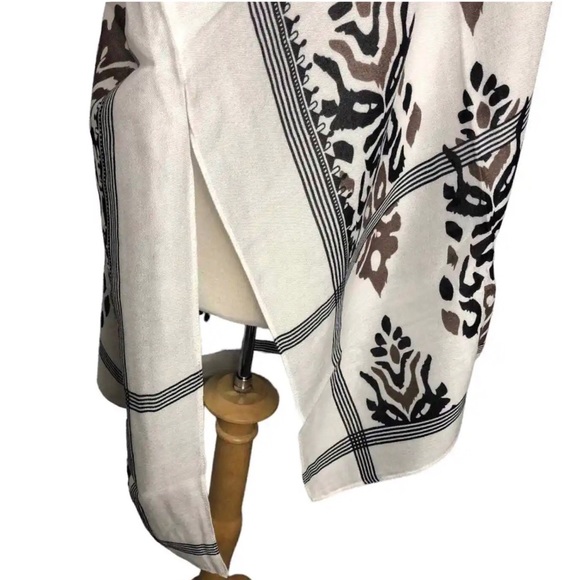 Steve Madden Black/White Damask Topper (NWT) (Size: OSFM) - Picture 7 of 12